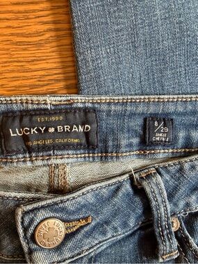 Lucky Brand Blue Ankle Crop Jeans